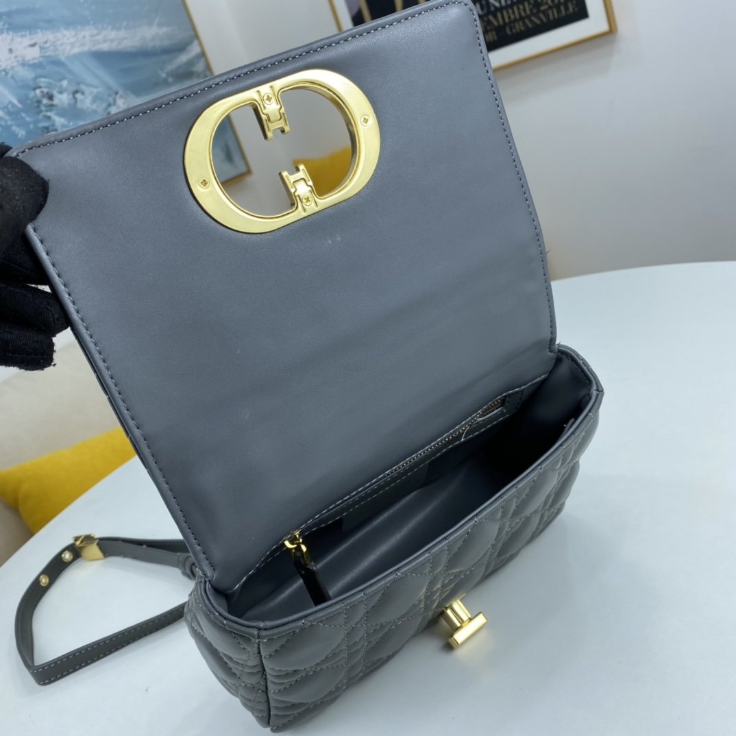 BL - High Quality Bags DIR 071