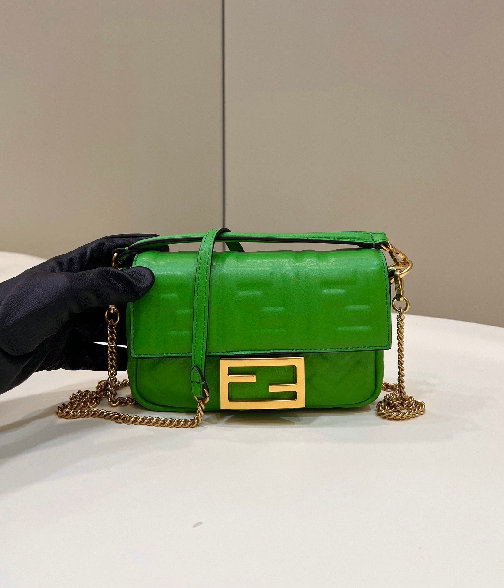FI Baguette Green For Women, Women’s Handbags, Shoulder And Crossbody Bags 7.5in/19cm FF 8BS017