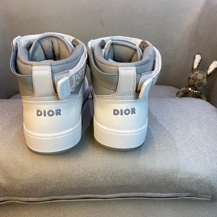 BL - DIR B27 High White Gray