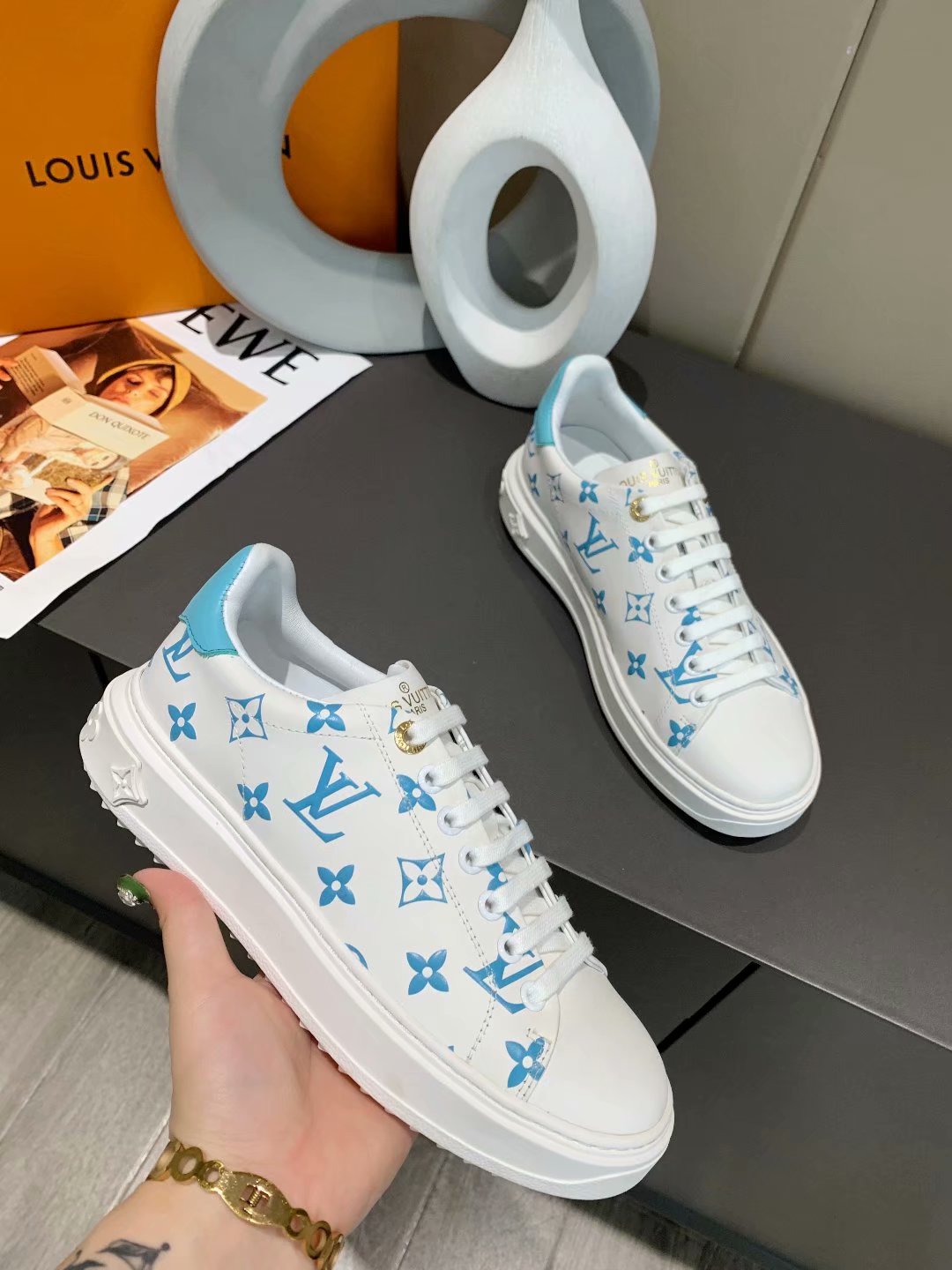 BL - LUV Casual Low Blue White Sneaker