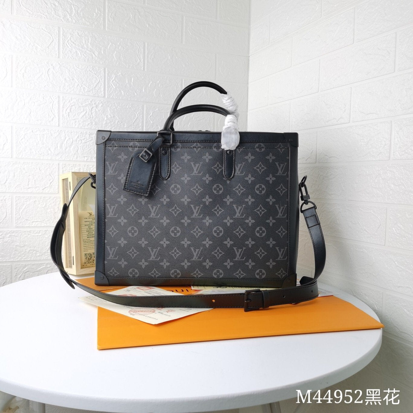 BL - High Quality Bags LUV 195