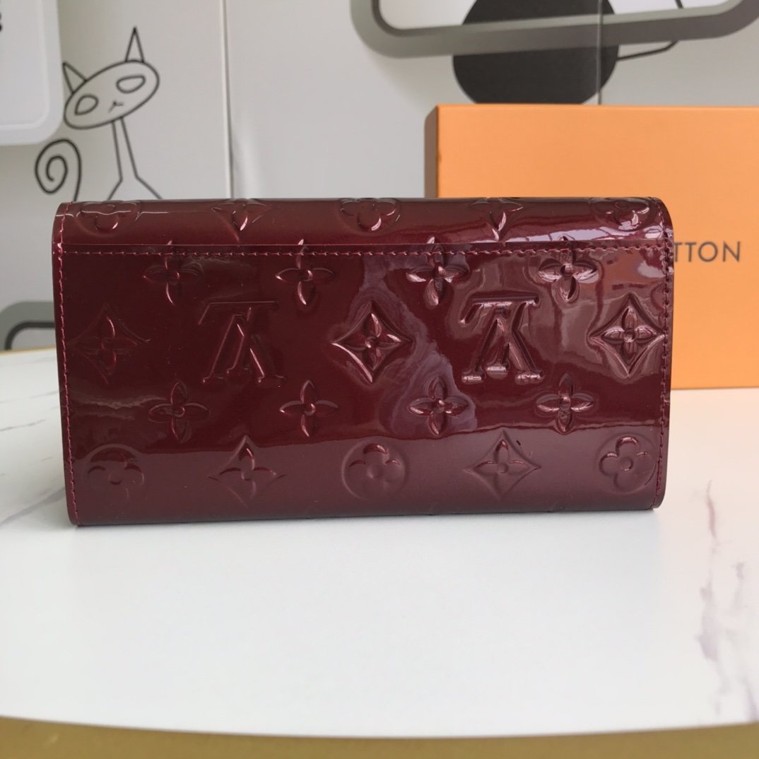 BL - High Quality Wallet LUV 007