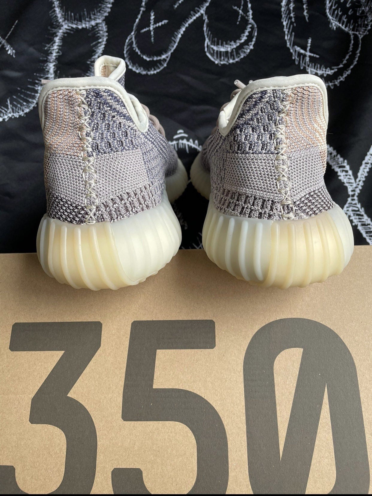 BL - Yzy 350 V2 Grey Pearl Sneaker