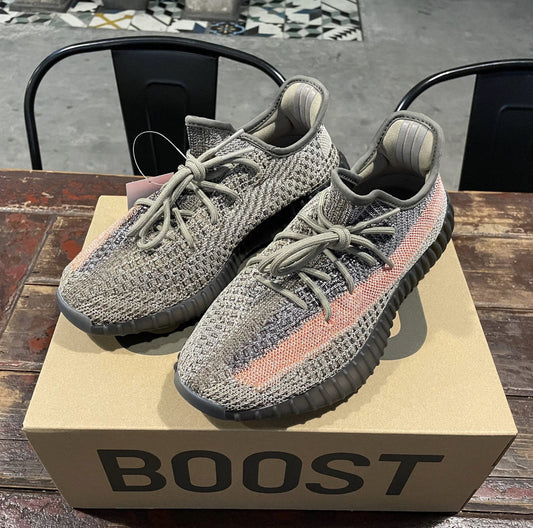 BL - Yzy 350 Volcanic Ash Sneaker