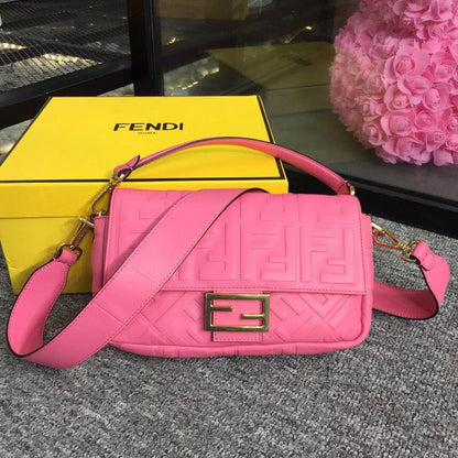 FI Baguette Nappa Pink For Women, Women’s Handbags, Shoulder And Crossbody Bags 10.6in/27cm FF 8BR600