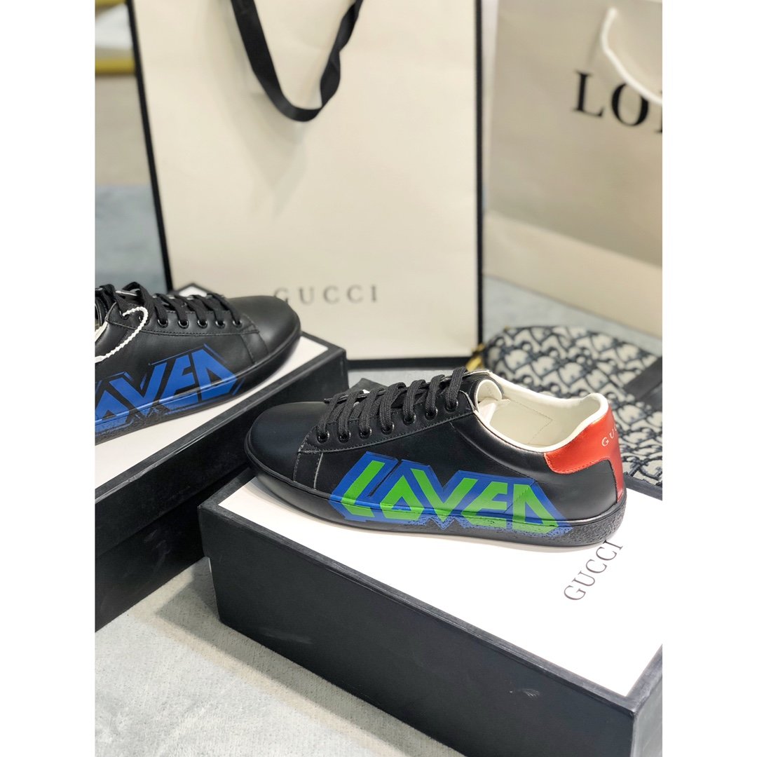 BL-GCI  Ace with loved black Sneaker 102