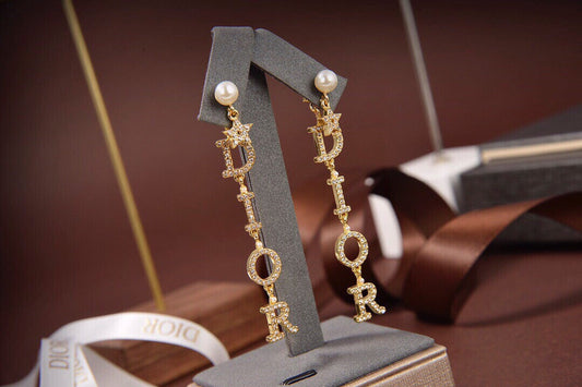 High Quality Earring Dir 013