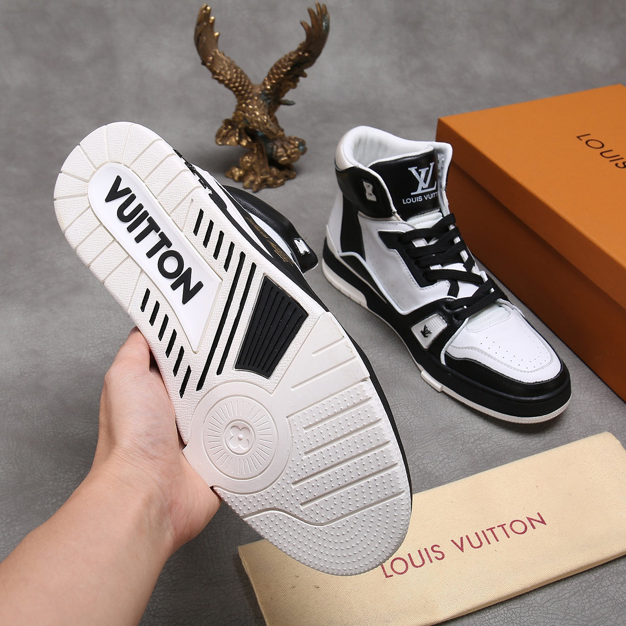 BL - LUV Traners Inspired White Black Sneaker