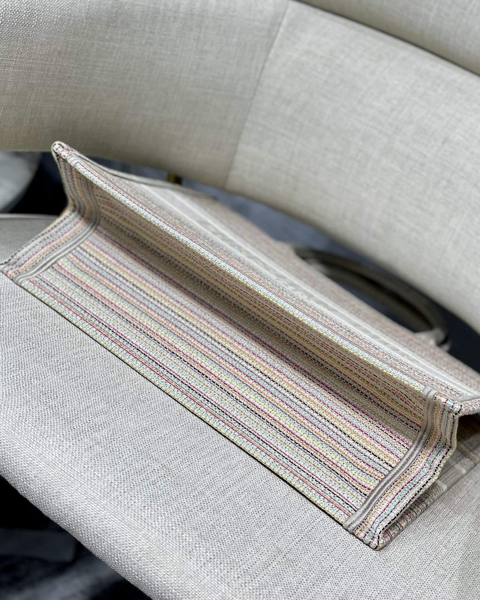 DI Medium Book Tote Bag Canvas Stripes Embroidery For Women 36cm/16.5in CD