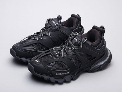 BL - Bla Track LED Black Sneaker