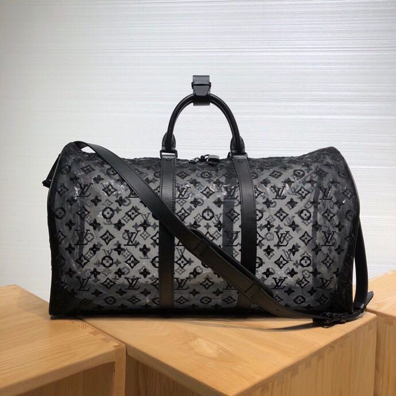 LV Keepall Bandouliere 50 Monogram Black By Virgil Abloh For Women, WoBags, Shoulder And Crossbody Bags 19.7in/50cm LV M53971