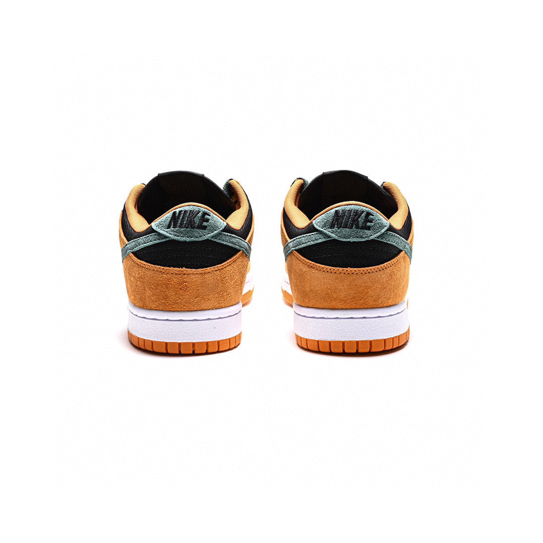 BL - NKE Dunk Ceramic Black Orange