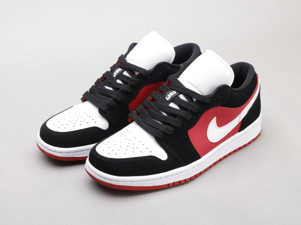 BL - AJ1 Chicago black and white red