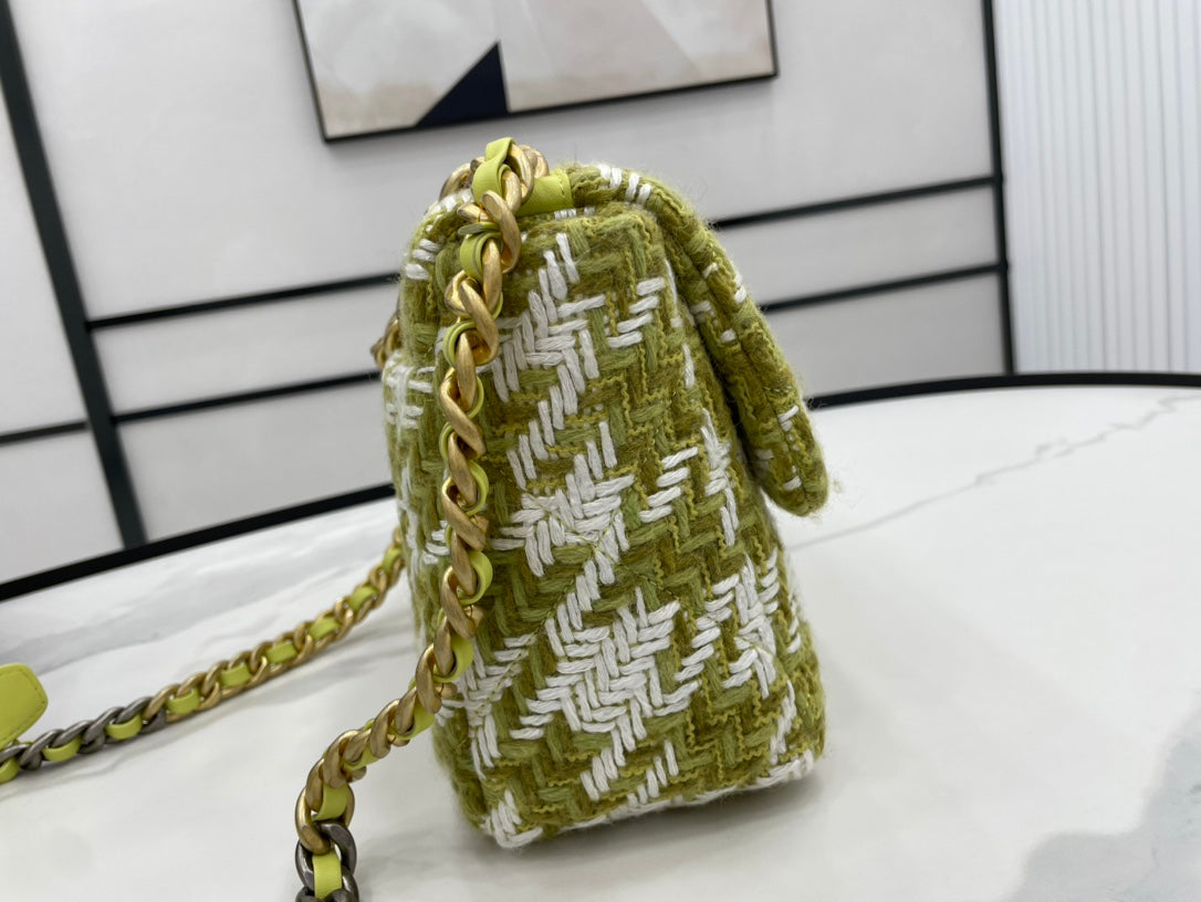 CHL 19 Large Handbag Gold Hardware Green For Women, Women&#8217;s Handbags, Shoulder Bags 11.8in/30cm