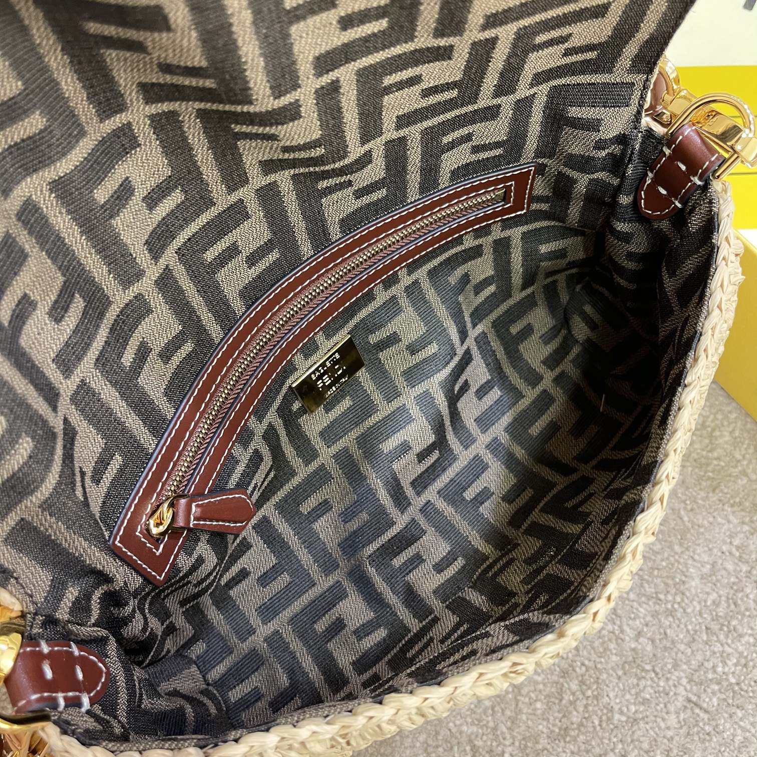 FI Baguette Woven Straw Red For Women, Women’s Handbags, Shoulder And Crossbody Bags 10.2in/26cm FF