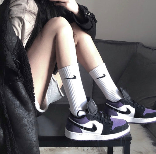 BL - AJ1 Black and purple toes