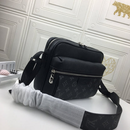BL - High Quality Bags LUV 006