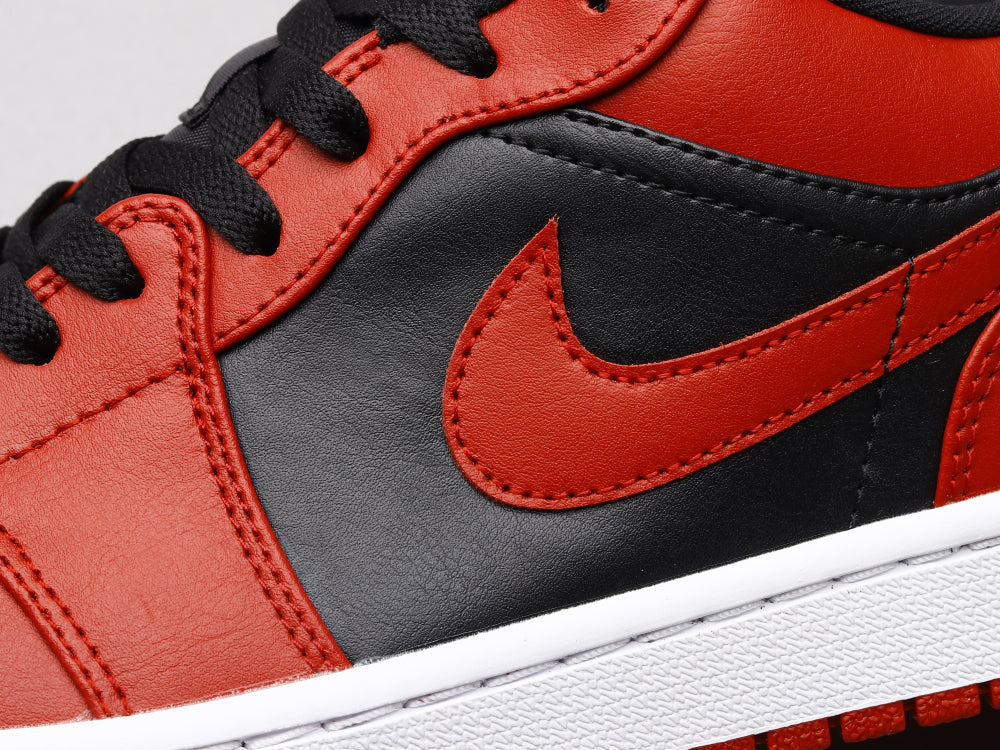 BL - AJ1 Reverse black and red forbidden to wear