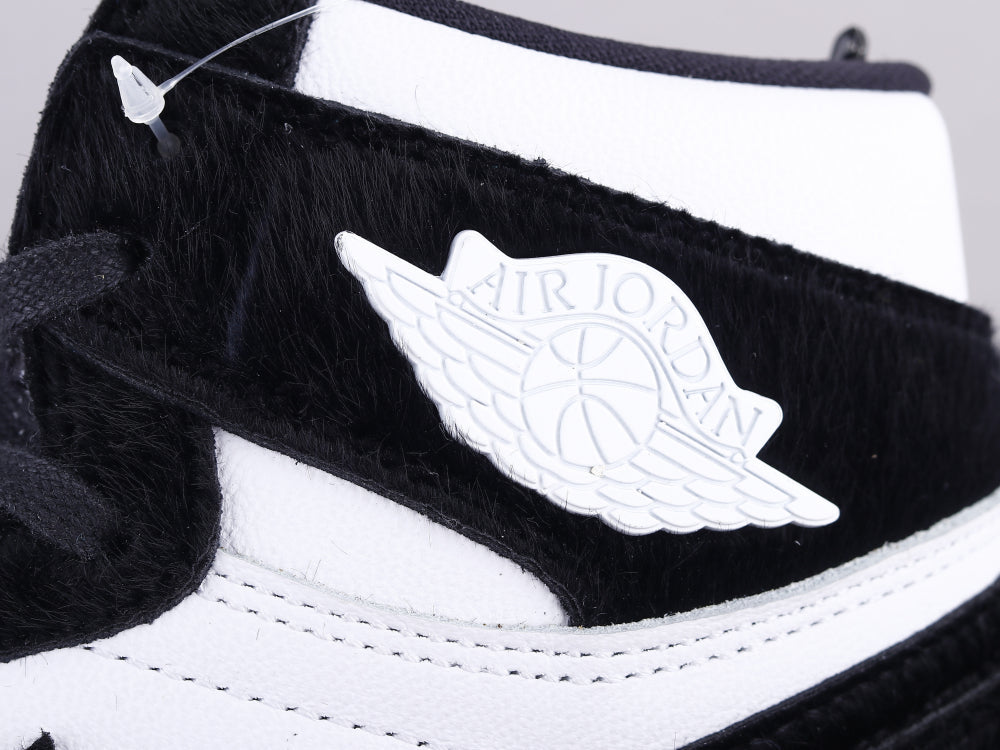 BL - AJ1 horsehair black and white