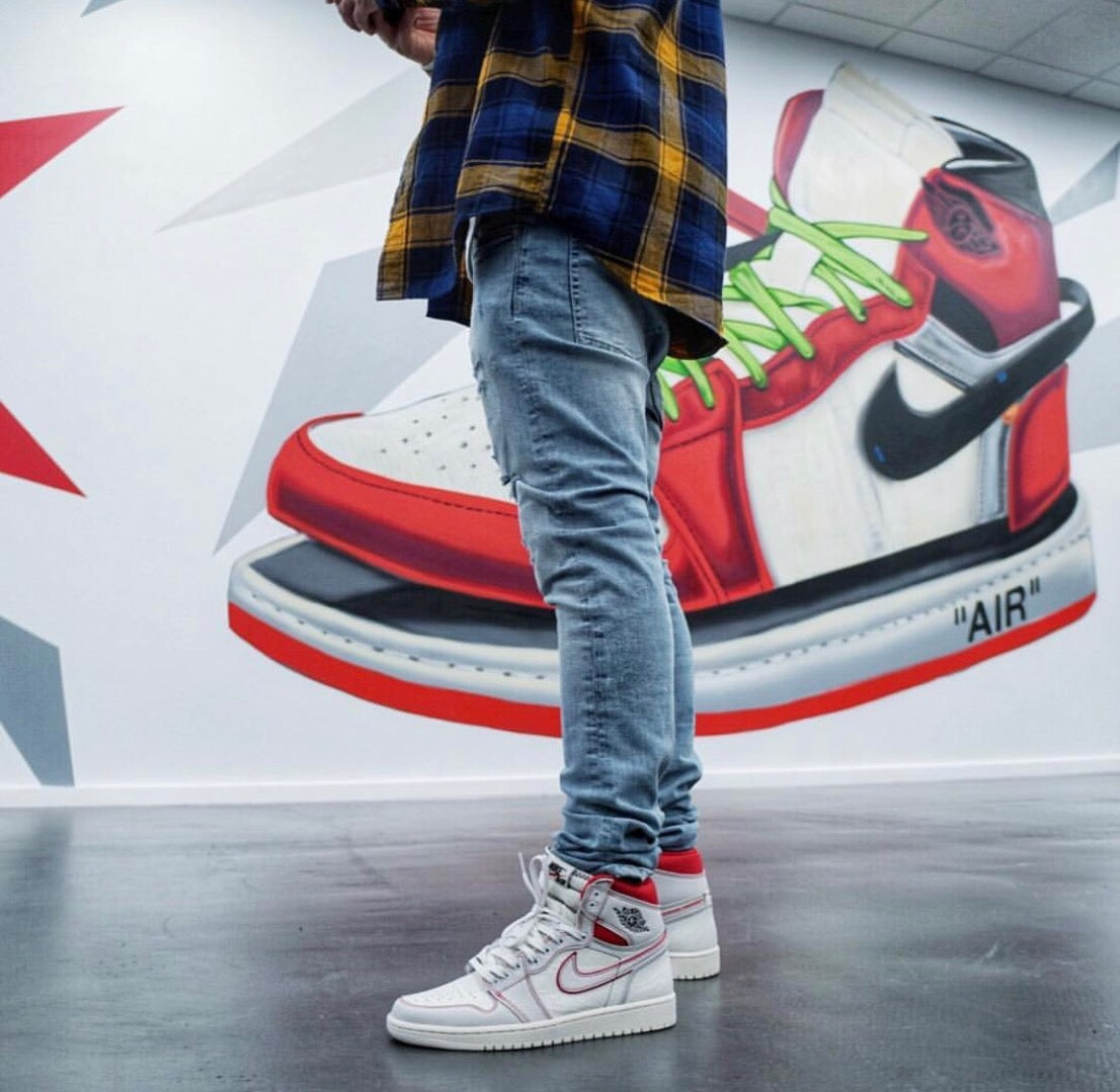 BL - AJ1 white and red manuscript