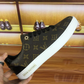 BL - High Quality Luv Sneaker 048
