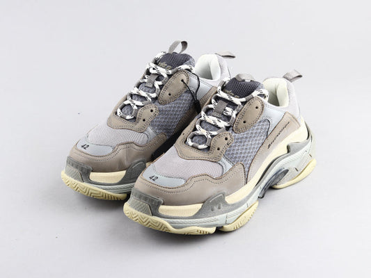 BL - Bla Triple S Grey Sneaker