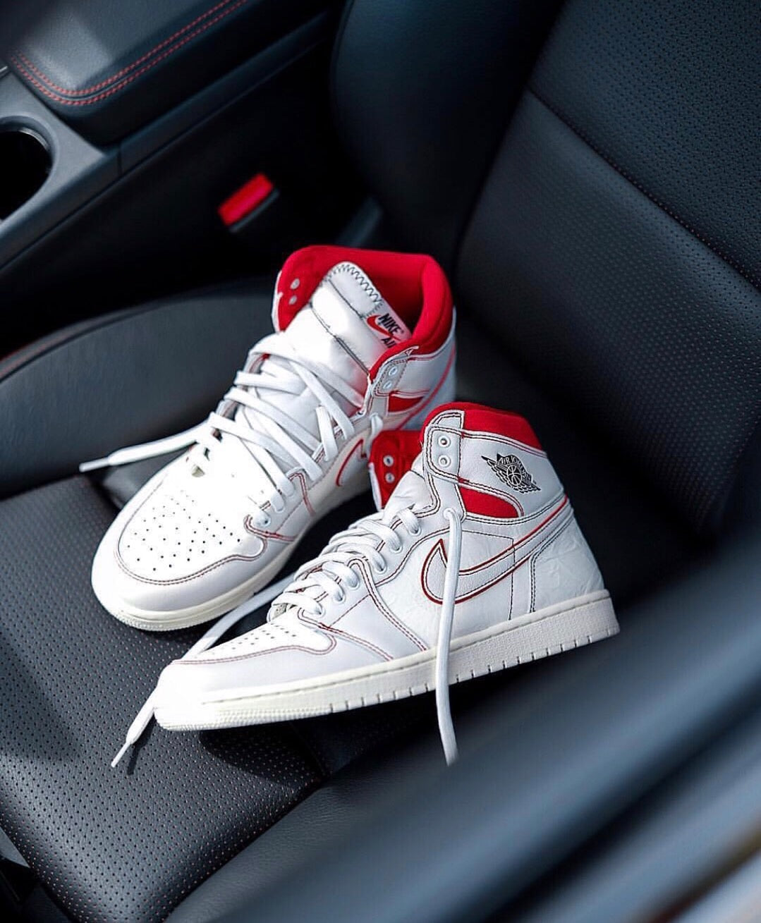 BL - AJ1 white and red manuscript