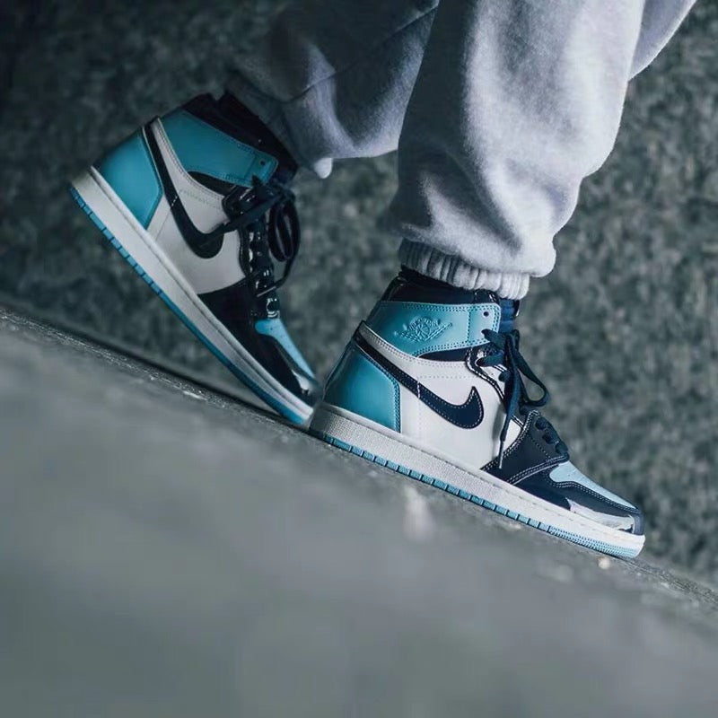 BL - AJ1 North Carolina Patent Leather