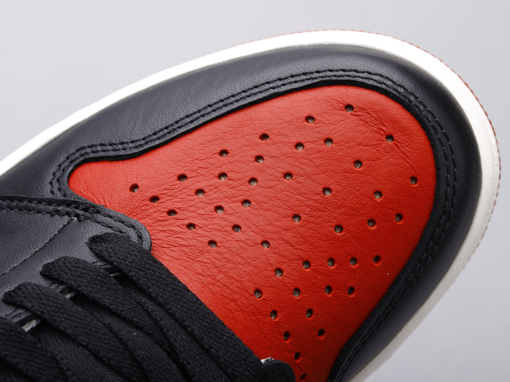 BL - AJ1 black red toe