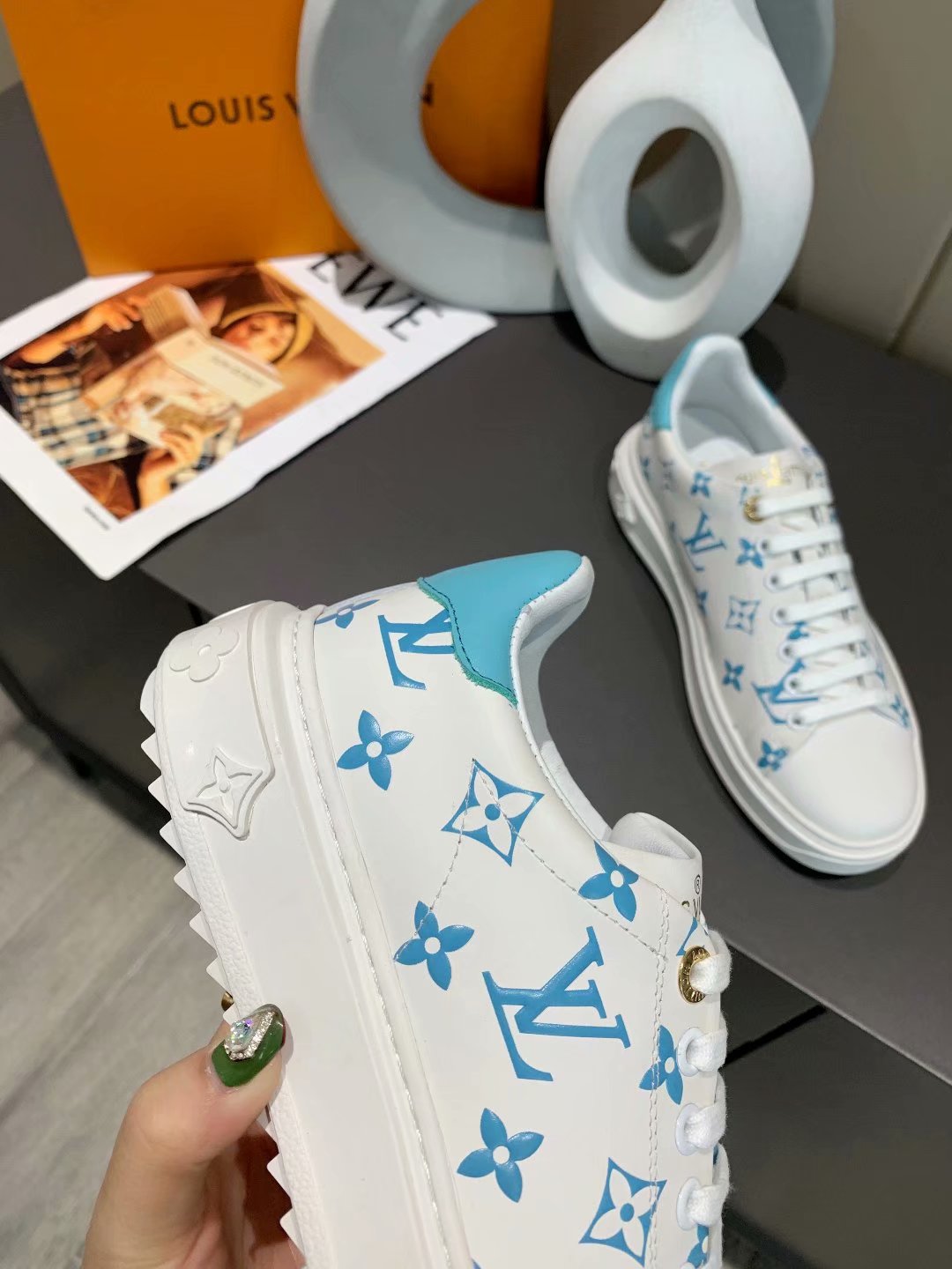 BL - LUV Casual Low Blue White Sneaker