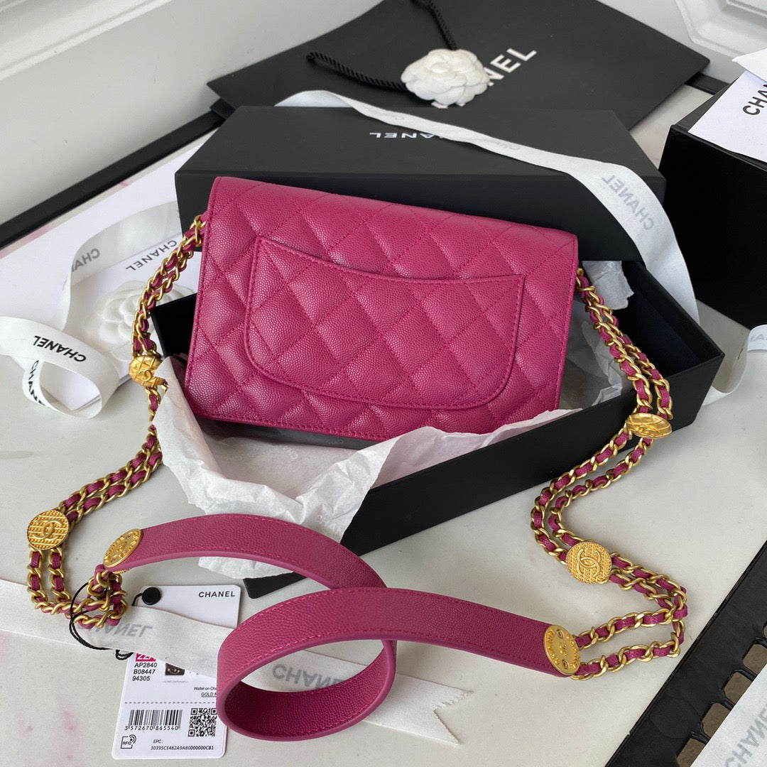 ChanelSmall Flap Bag Gold Hardware Plum For Women, Women&#8217;s Handbags, Shoulder Bags 7.5in/19cm AP2840