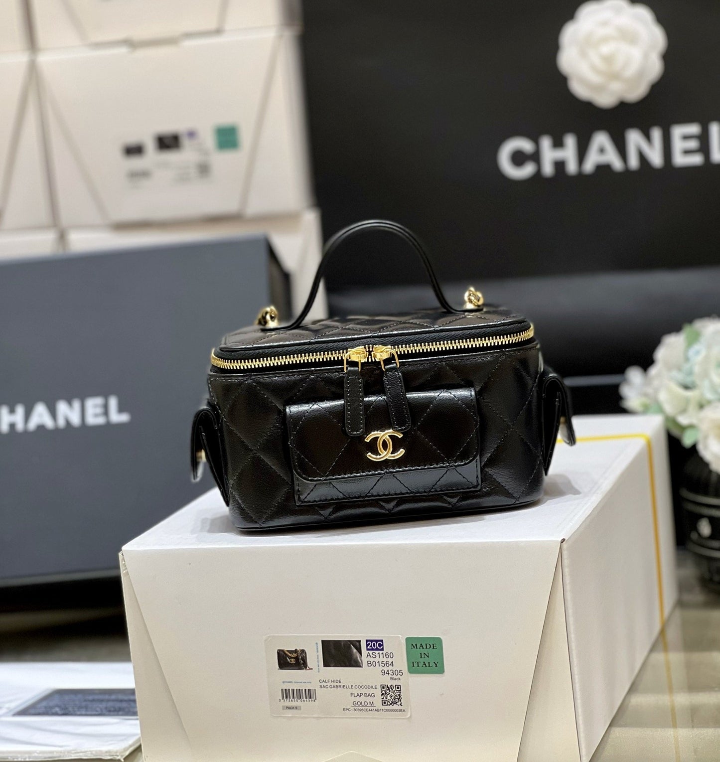 ChanelVanity Bag With Strap Black For Women, Women&#8217;s Bags 6.6in/17cm AP3017 B09208 94305