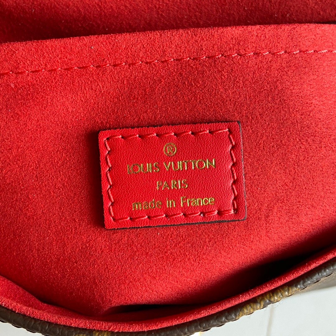 BL - High Quality Bags LUV 149