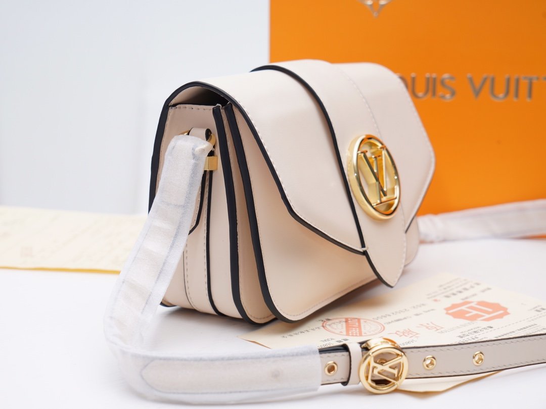 BL - High Quality Bags LUV 441