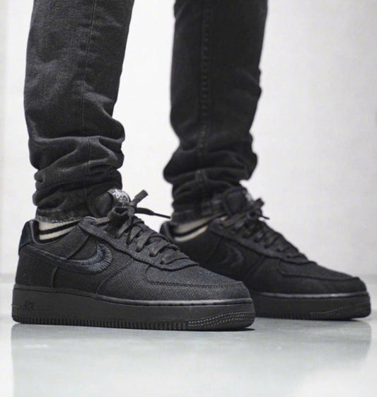 BL - Stussy x AF1 Pure Black