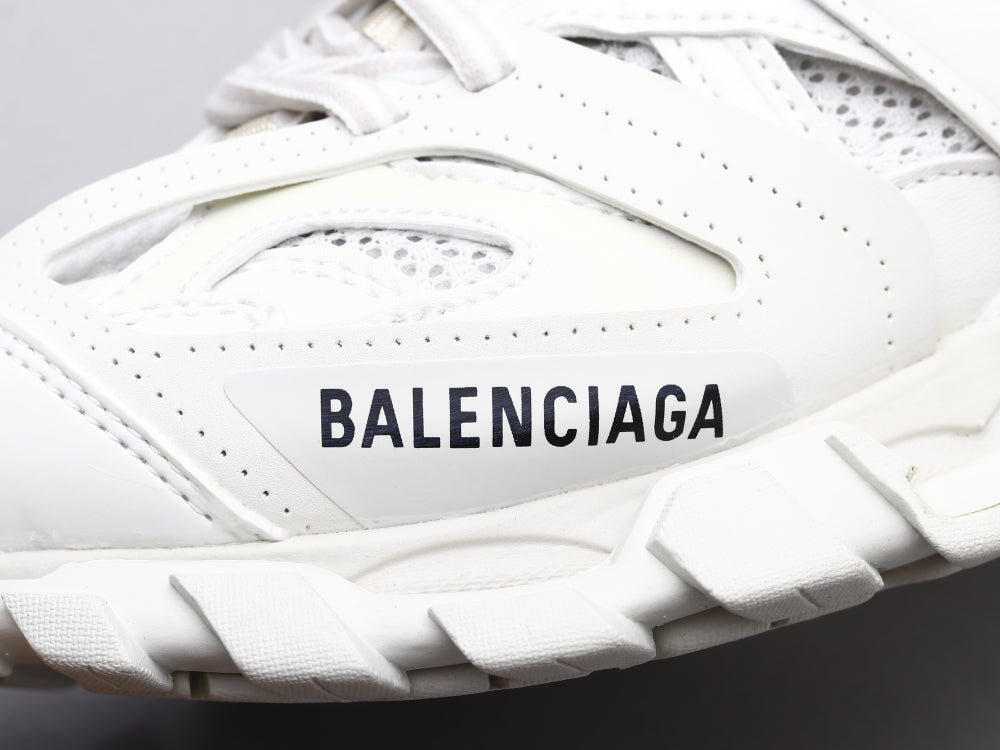 BL - Bla Track Three Generations White Sneaker