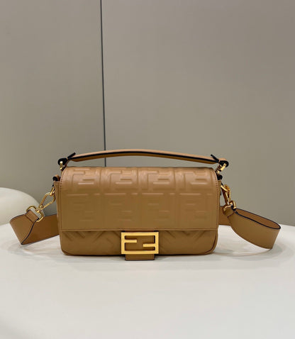 FI Baguette Brown For Women, Women’s Handbags, Shoulder And Crossbody Bags 10.6in/27cm FF 8BR600