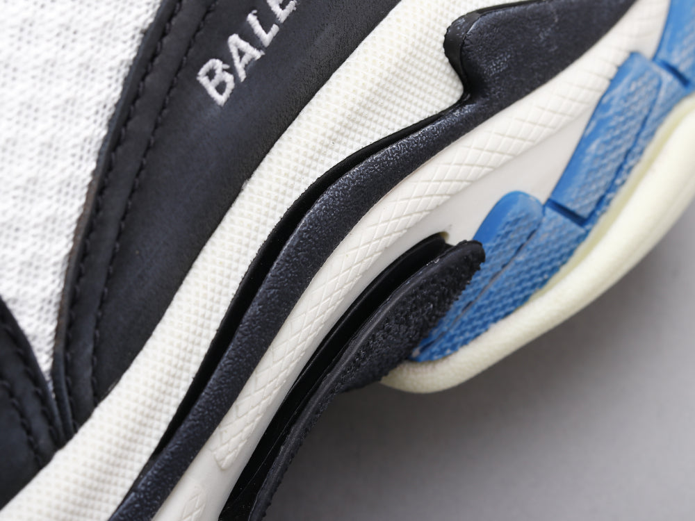 BL - Bla Triple S Black And White Blue Sneaker