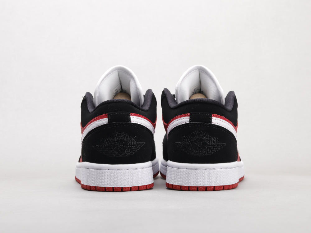 BL - AJ1 Chicago black and white red