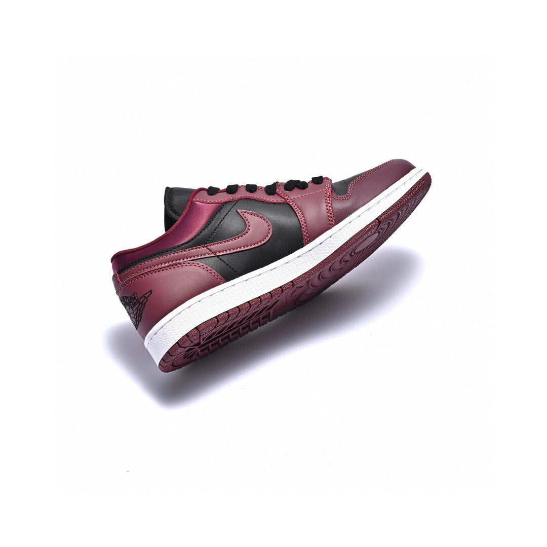 BL - AJ1 low wine red metal wings