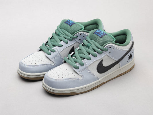 BL - NKE SB Dunk Low ���Maple Leaf���